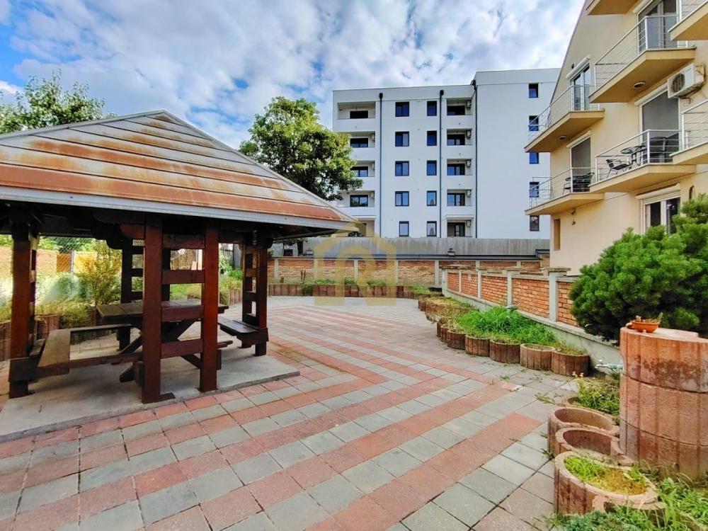 Stan na prodaju u Beogradu, Zemun, jednoiposoban, 43m2, cena 105000 evra