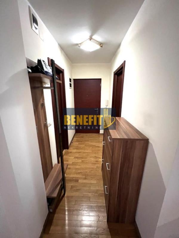 Stan na prodaju u Beogradu, Vračar (Centar), dvosoban, 64m2, cena 253500 evra