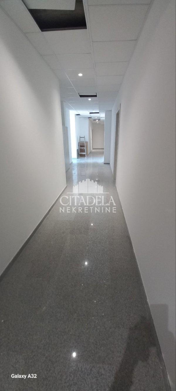 Stan na prodaju u Beogradu, Čukarica, jednoiposoban, 46m2, cena 149000 evra