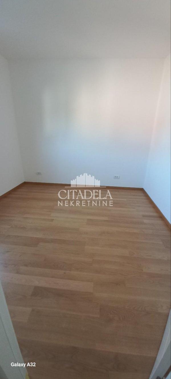 Stan na prodaju u Beogradu, Čukarica, jednoiposoban, 46m2, cena 149000 evra