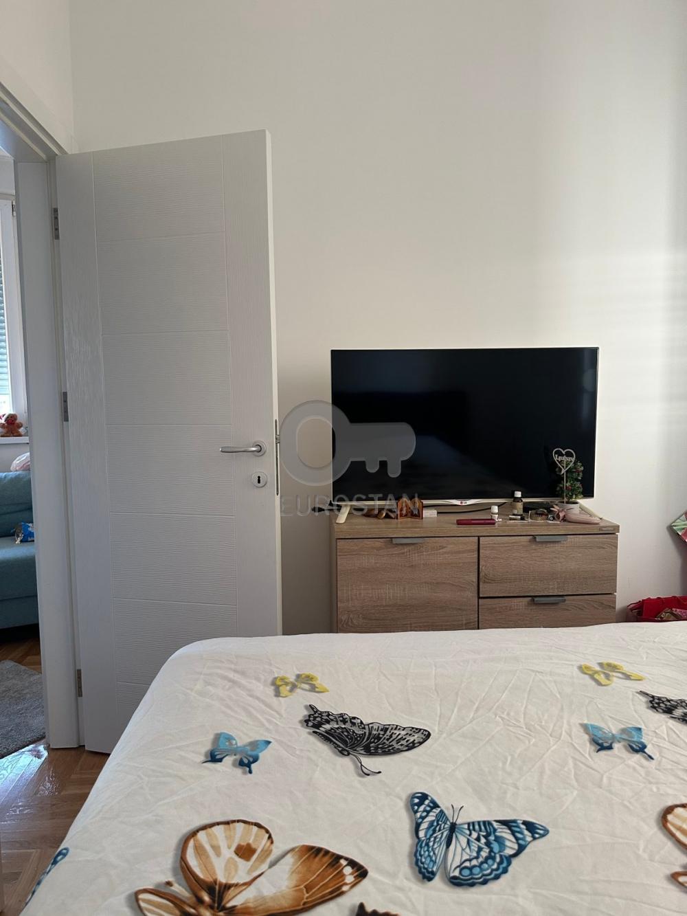 Stan na prodaju u Beogradu, Zvezdara, dvoiposoban, 48m2, cena 135000 evra