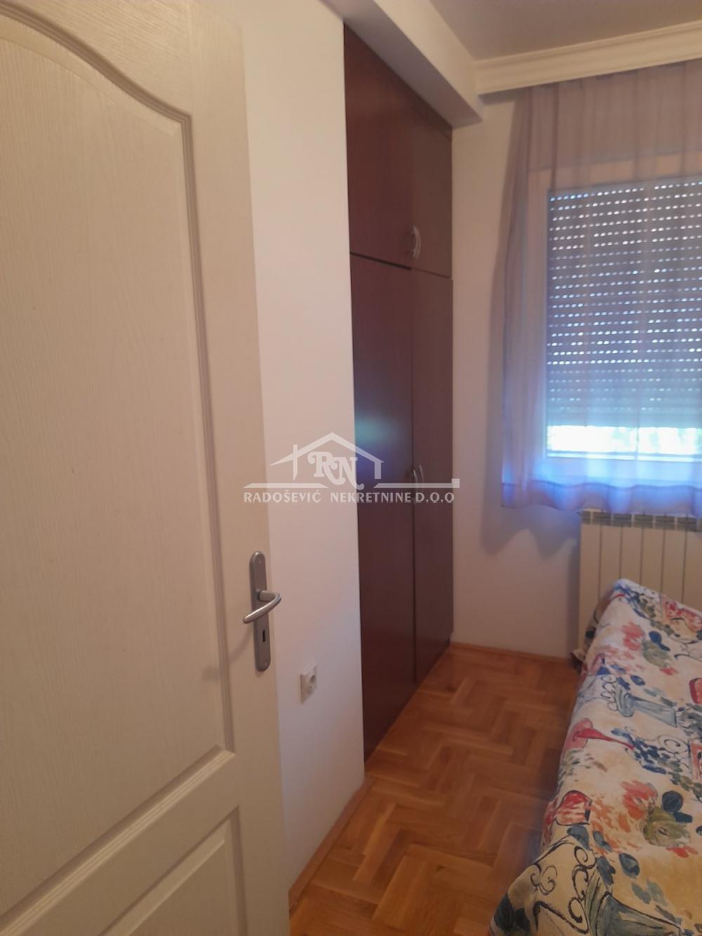 Stan na prodaju u Beogradu, Banovo brdo, dvosoban, 43m2, cena 135000 evra