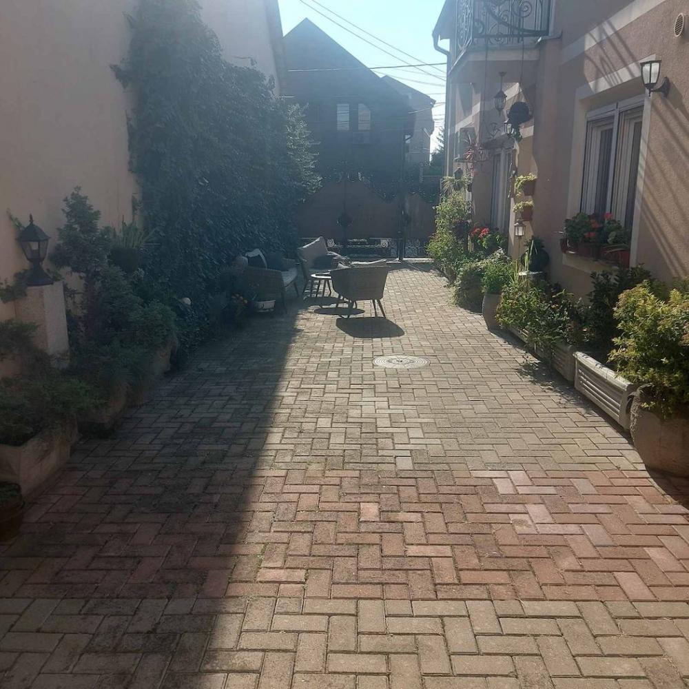 Stan na prodaju u Beogradu, Zemun, dvosoban, 38m2, cena 105000 evra