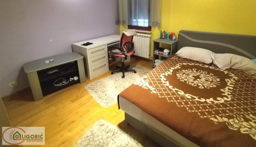 Stan na prodaju u Beogradu, Saobraćajni fakultet, cetvorosoban, 124m2, cena 390000 evra