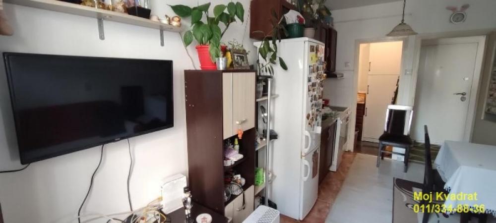 Stan na prodaju u Beogradu, Miljakovac, jednoiposoban, 36m2, cena 109900 evra