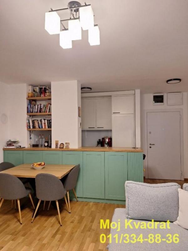 Stan na prodaju u Beogradu, Višnjička banja, dvosoban, 46m2, cena 144000 evra