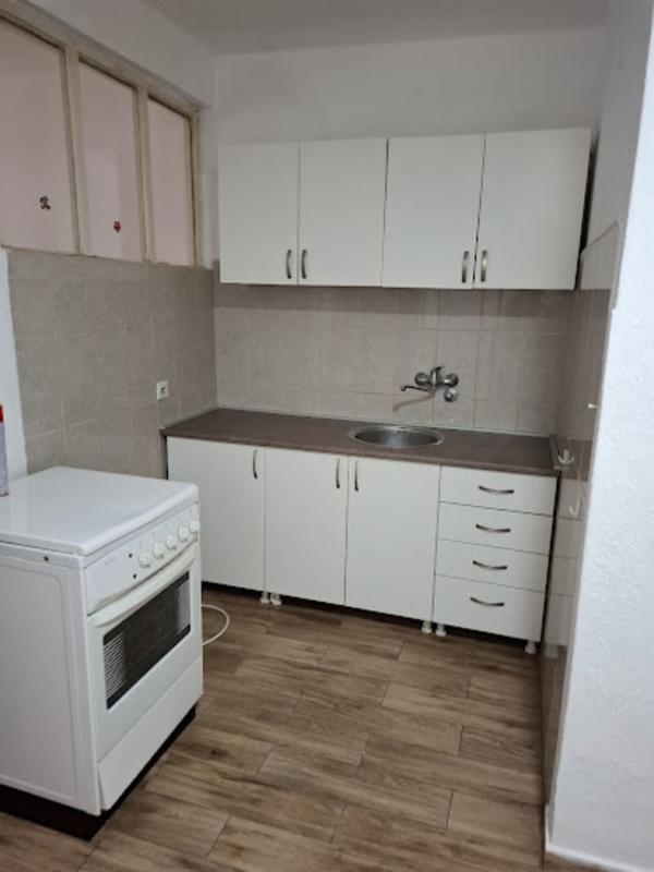 Stan na prodaju u Beogradu, Zemun polje, jednosoban, 41m2, cena 73000 evra