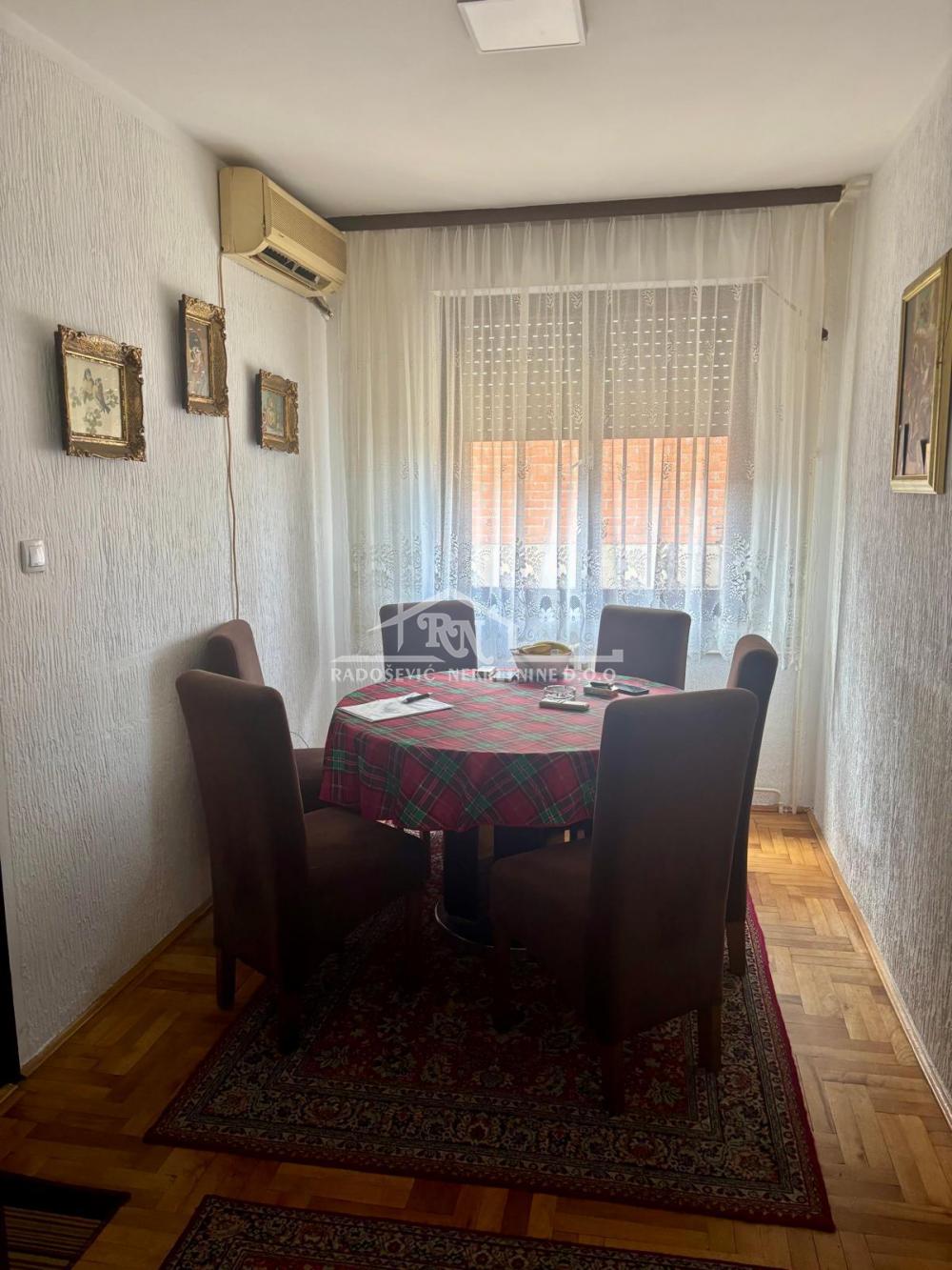 Stan na prodaju u Beogradu, Rakovica, cetvorosoban, 106m2, cena 235000 evra