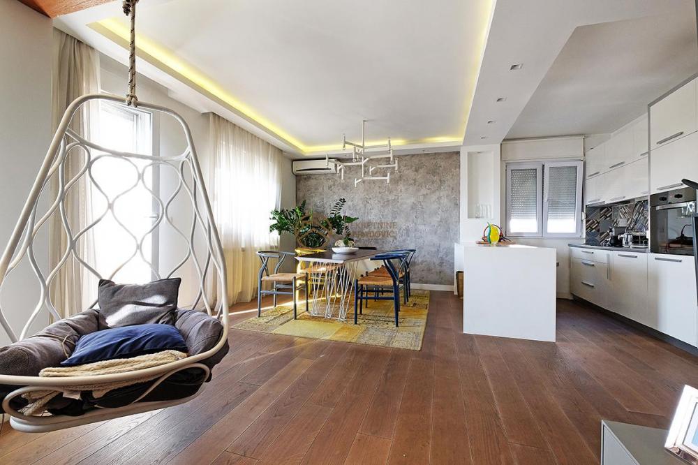 Stan na prodaju u Beogradu, Vračar (Hram), dvosoban, 75m2, cena 314000 evra