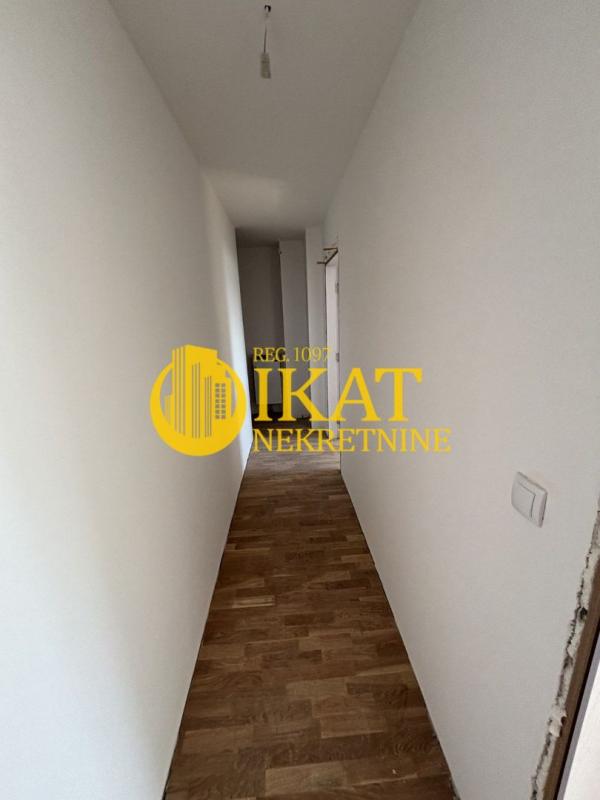 Stan na prodaju u Beogradu, Kaluđerica, dvoiposoban, 61m2, cena 109800 evra