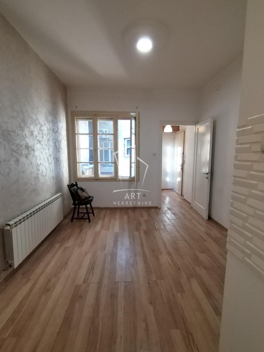 Stan na prodaju u Beogradu, Stari grad, 22m2, cena 117400 evra