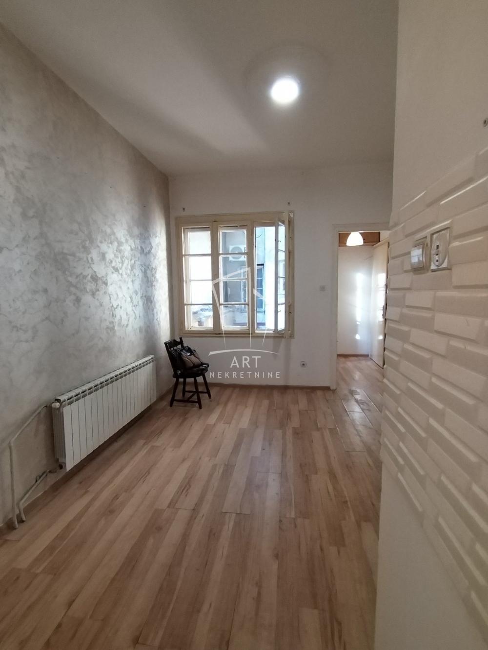 Stan na prodaju u Beogradu, Stari grad, 22m2, cena 125000 evra