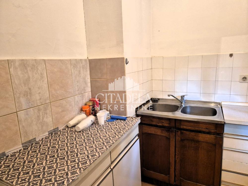 Stan na prodaju u Beogradu, Braće Jerković, jednosoban, 47m2, cena 128000 evra