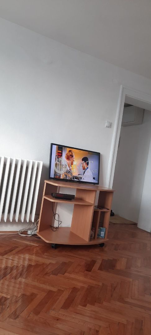 Stan na prodaju u Beogradu, Vračar, jednosoban, 34m2, cena 139000 evra
