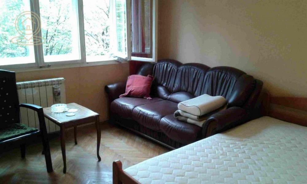 Stan na prodaju u Beogradu, Autokomanda, dvoiposoban, 70m2, cena 300000 evra