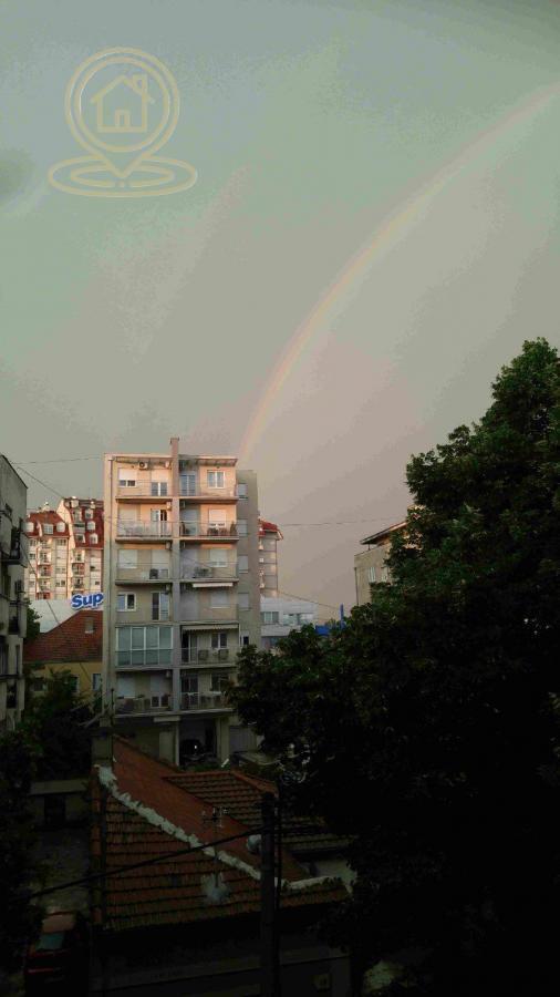 Stan na prodaju u Beogradu, Autokomanda, dvoiposoban, 70m2, cena 300000 evra