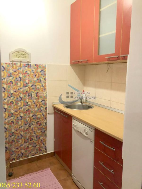 Stan na prodaju u Beogradu, Zvezdara, jednosoban, 33m2, cena 130000 evra