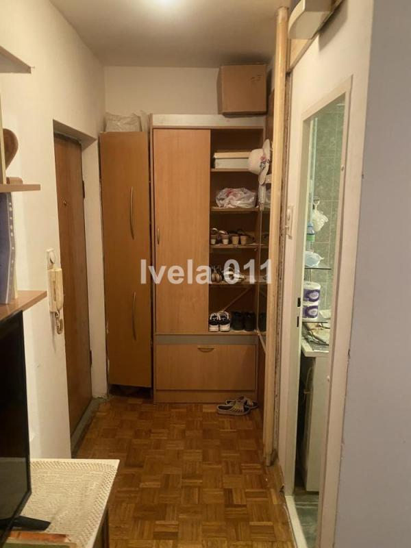 Stan na prodaju u Beogradu, Braće Jerković, jednoiposoban, 45m2, cena 92000 evra