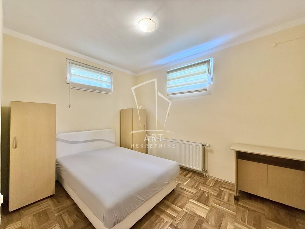 Stan na prodaju u Beogradu, Čukarica, dvosoban, 42m2, cena 110000 evra