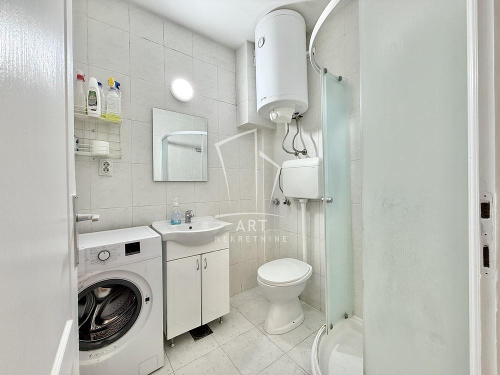 Stan na prodaju u Beogradu, Čukarica, dvosoban, 42m2, cena 110000 evra