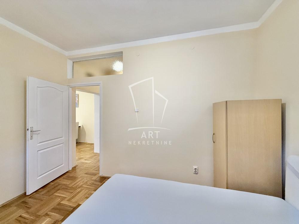 Stan na prodaju u Beogradu, Čukarica, dvosoban, 42m2, cena 110000 evra