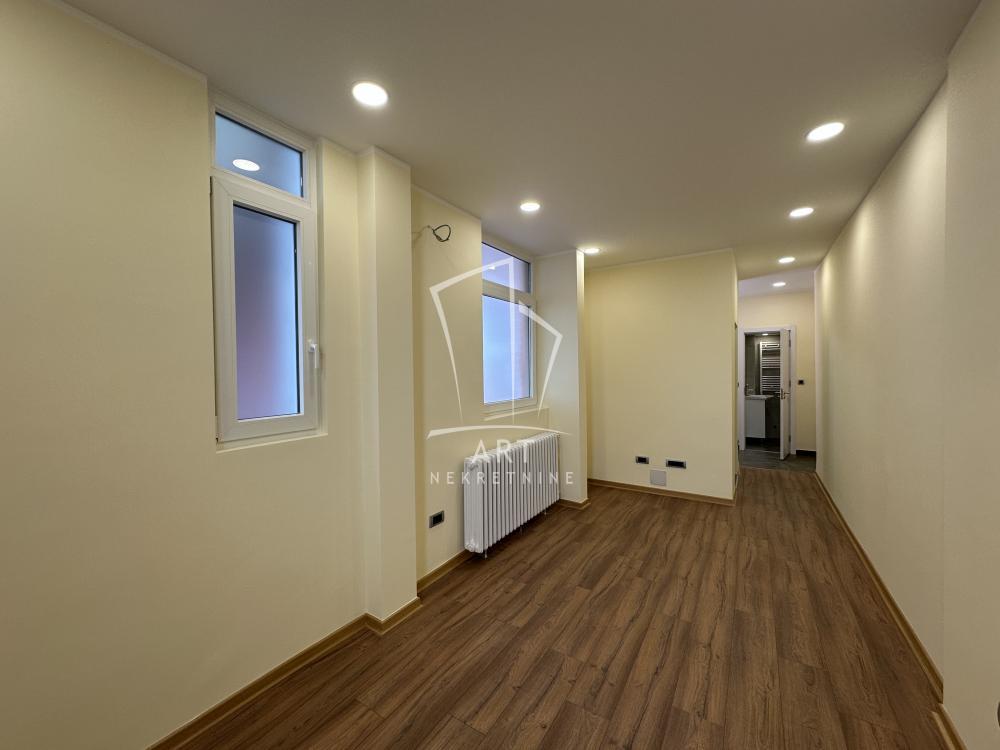 Stan na prodaju u Beogradu, Banjica, jednosoban, 26m2, cena 75000 evra