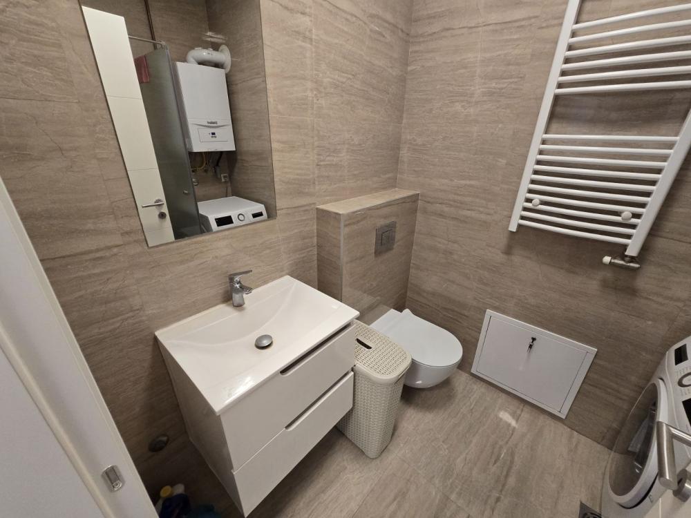 Stan na prodaju u Beogradu, Marije Bursać, dvosoban, 72m2, cena 252000 evra