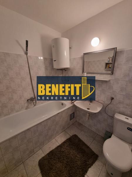 Stan na prodaju u Beogradu, Bežanijska kosa, dvosoban, 61m2, cena 174000 evra