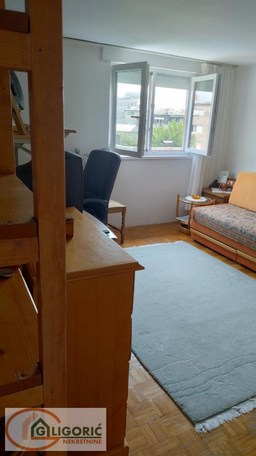 Stan na prodaju u Beogradu, Skadarlija, dvosoban, 42m2, cena 159900 evra