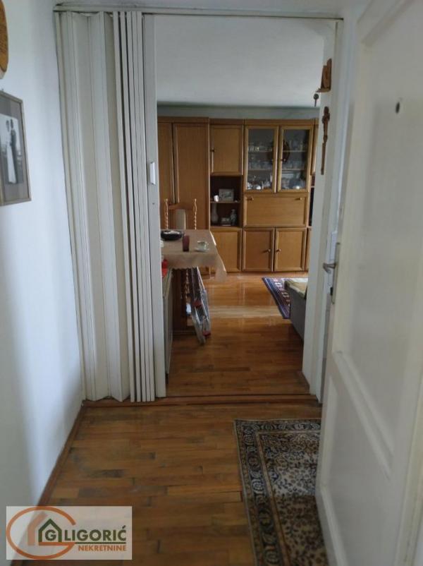 Stan na prodaju u Beogradu, Skadarlija, dvosoban, 42m2, cena 159900 evra