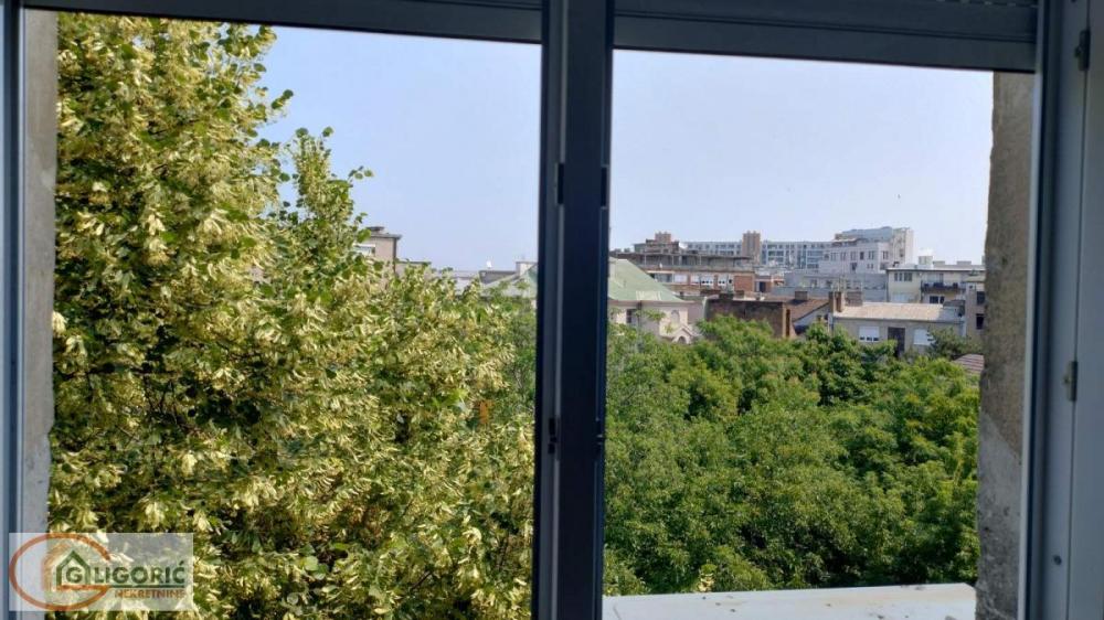 Stan na prodaju u Beogradu, Skadarlija, dvosoban, 42m2, cena 159900 evra