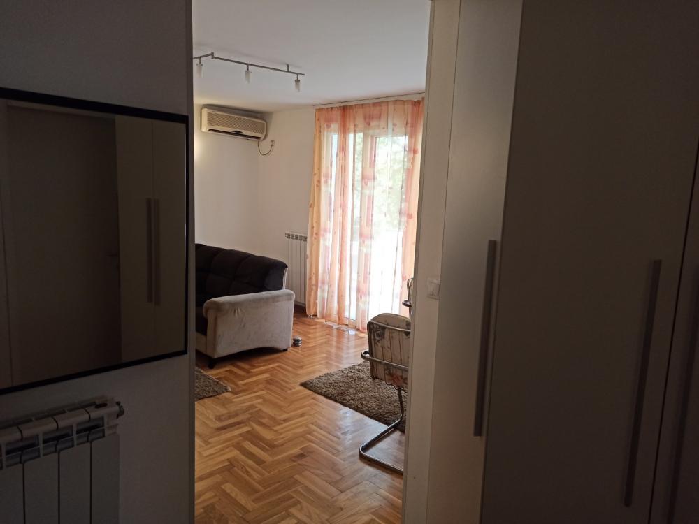 Stan na prodaju u Beogradu, Voždovac, dvosoban, 55m2, cena 201000 evra