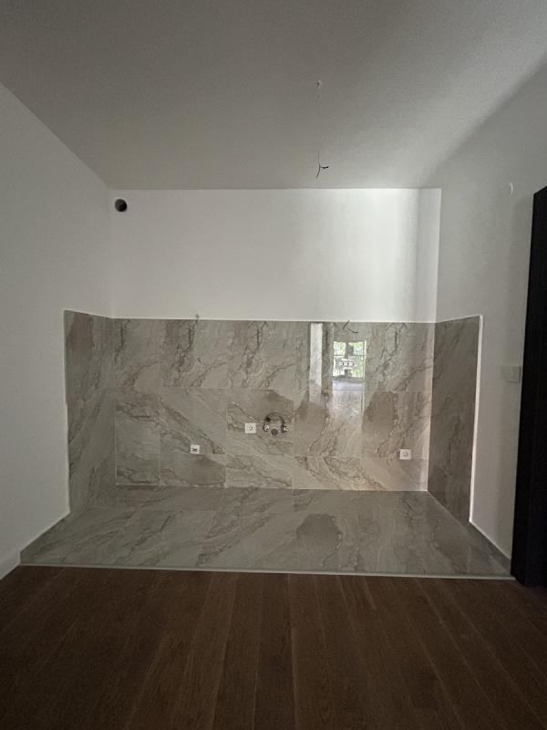 Stan na prodaju u Beogradu, Cvetkova pijaca, dvoiposoban, 60m2, cena 184800 evra