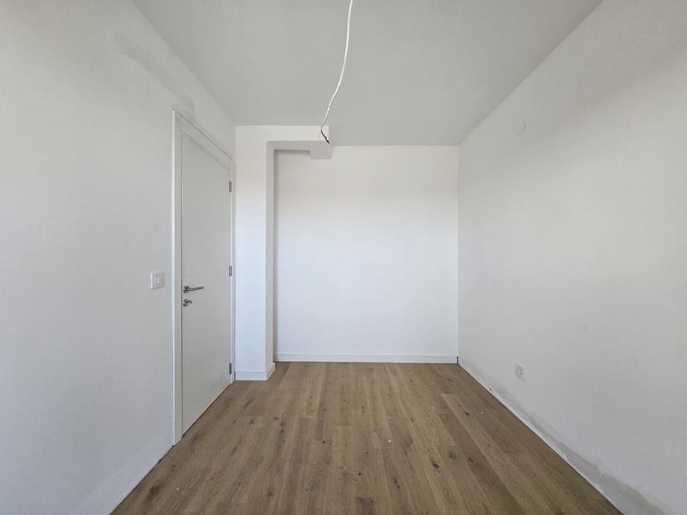 Stan na prodaju u Beogradu, Zemun, trosoban, 85m2, cena 187000 evra