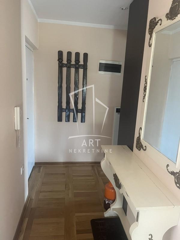 Stan na prodaju u Beogradu, Surčin, dvosoban, 44m2, cena 112600 evra