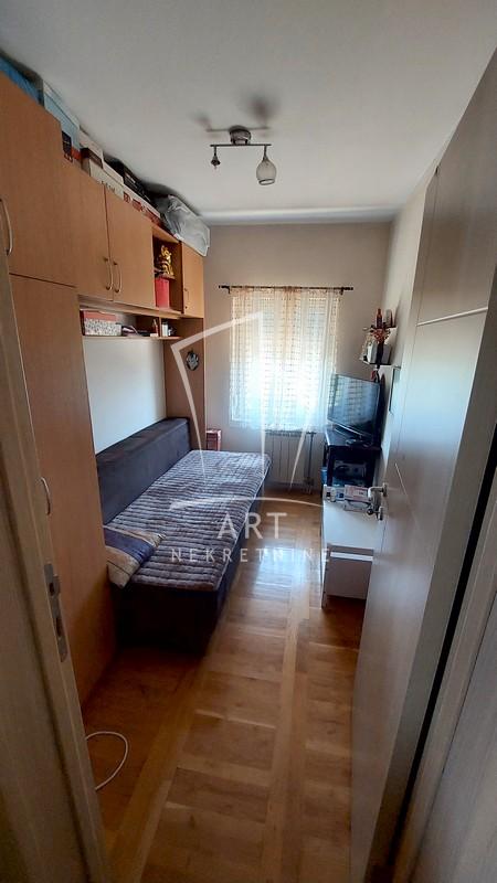 Stan na prodaju u Beogradu, Surčin, dvosoban, 44m2, cena 112600 evra