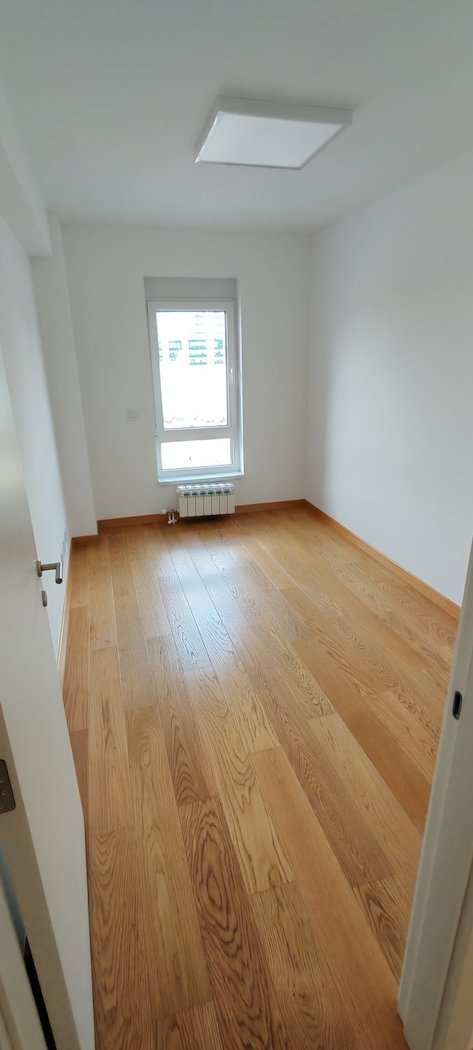 Stan na prodaju u Beogradu, Tošin bunar, troiposoban, 90m2, cena 320000 evra
