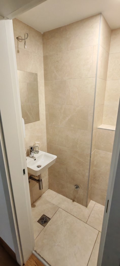 Stan na prodaju u Beogradu, Tošin bunar, troiposoban, 90m2, cena 320000 evra