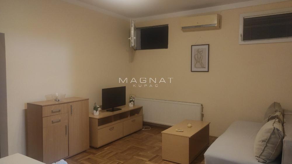 Stan na prodaju u Beogradu, Čukarica, dvosoban, 42m2, cena 97000 evra