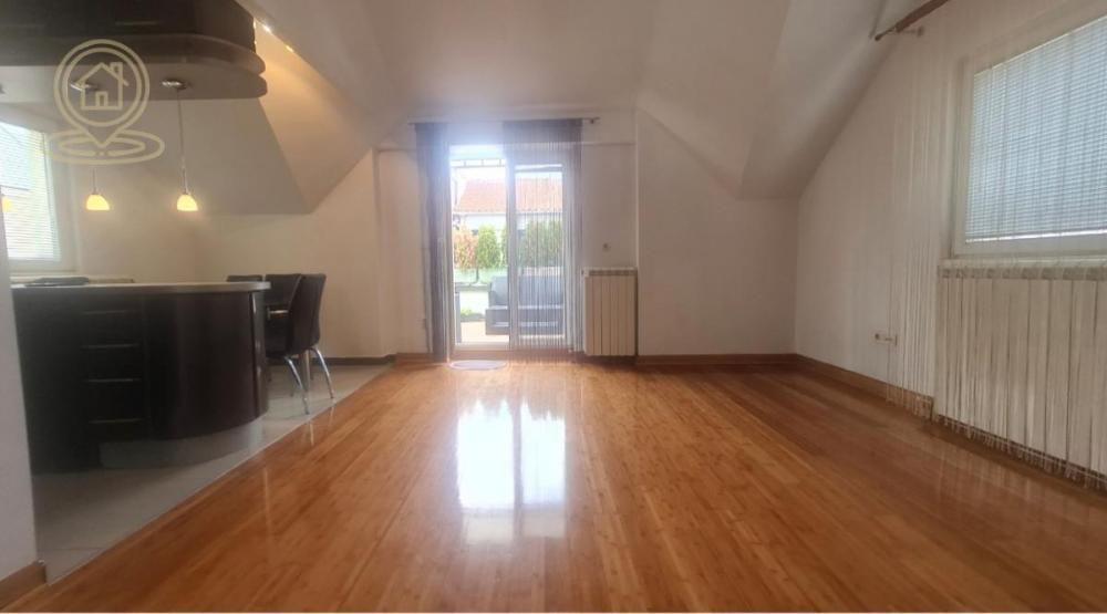 Stan na prodaju u Beogradu, Vračar (Hram), trosoban, 86m2, cena 292000 evra