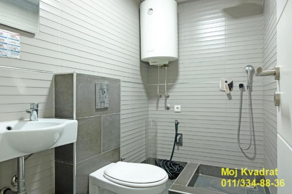 Stan na prodaju u Beogradu, Palilula, trosoban, 72m2, cena 250000 evra