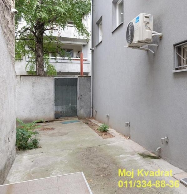 Stan na prodaju u Beogradu, Palilula, trosoban, 72m2, cena 250000 evra