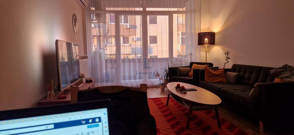 Stan na prodaju u Beogradu, Višnjička banja, dvosoban, 52m2, cena 155000 evra
