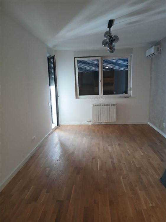Stan na prodaju u Beogradu, Konjarnik, trosoban, 68m2, cena 228500 evra