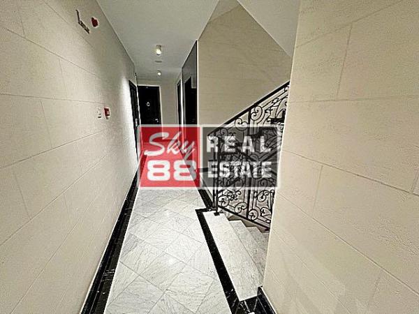 Stan na prodaju u Beogradu, Kalenić pijaca, dvosoban, 68m2, cena 455000 evra