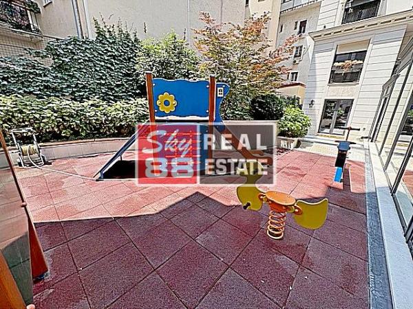 Stan na prodaju u Beogradu, Kalenić pijaca, dvosoban, 68m2, cena 455000 evra