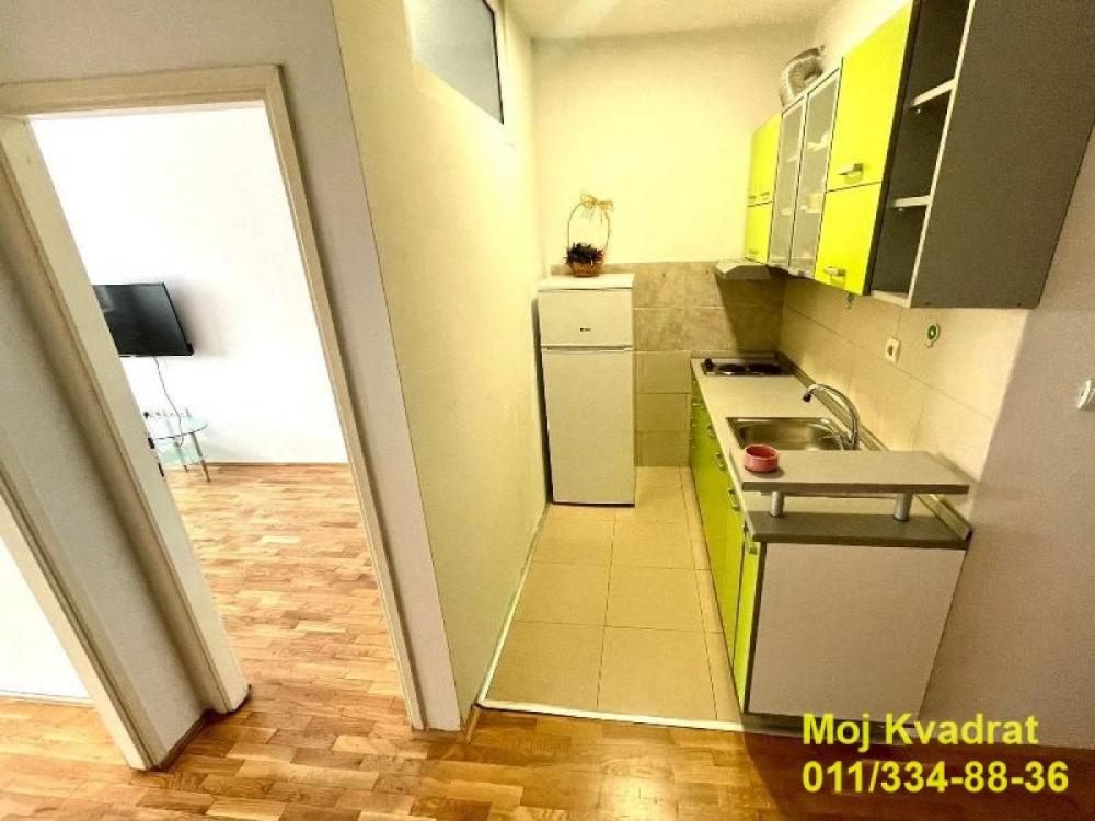 Stan na prodaju u Beogradu, Južni bulevar, jednoiposoban, 40m2, cena 165000 evra