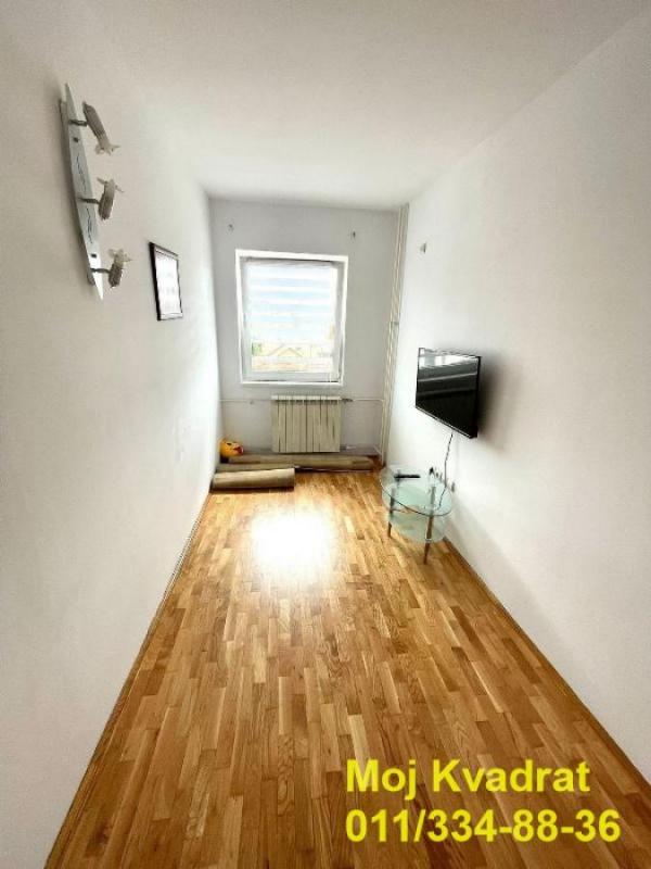 Stan na prodaju u Beogradu, Južni bulevar, jednoiposoban, 40m2, cena 165000 evra
