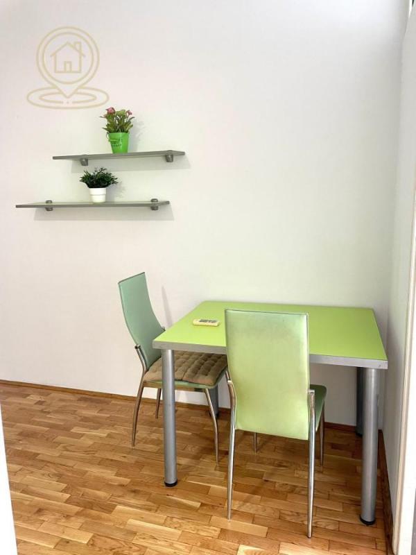 Stan na prodaju u Beogradu, Južni bulevar, dvoiposoban, 43m2, cena 165000 evra