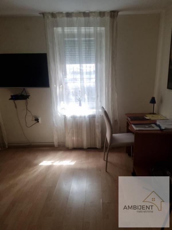 Stan na prodaju u Beogradu, Krunski venac, dvosoban, 33m2, cena 120000 evra
